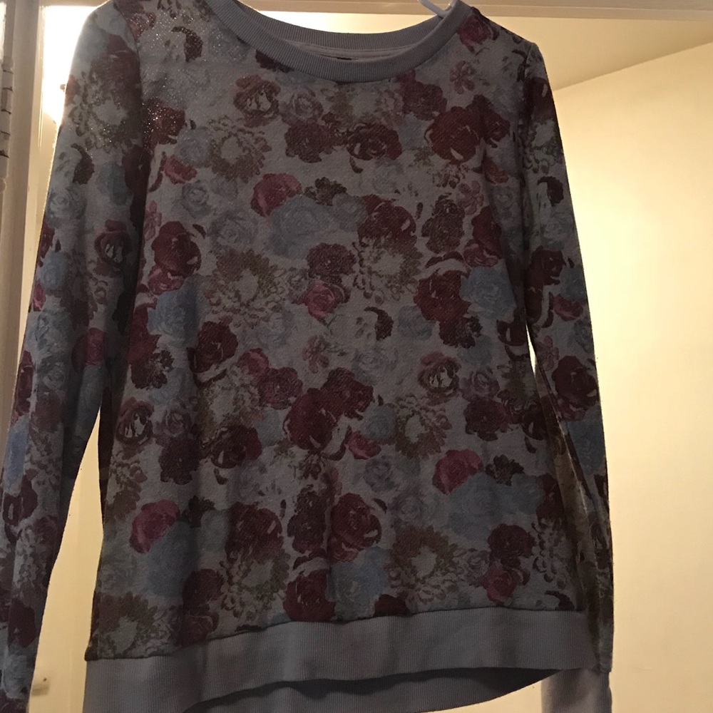 Rose sweatshirt